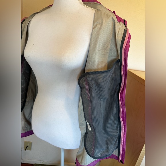 Marmot Rain Jacket - Picture 7 of 8